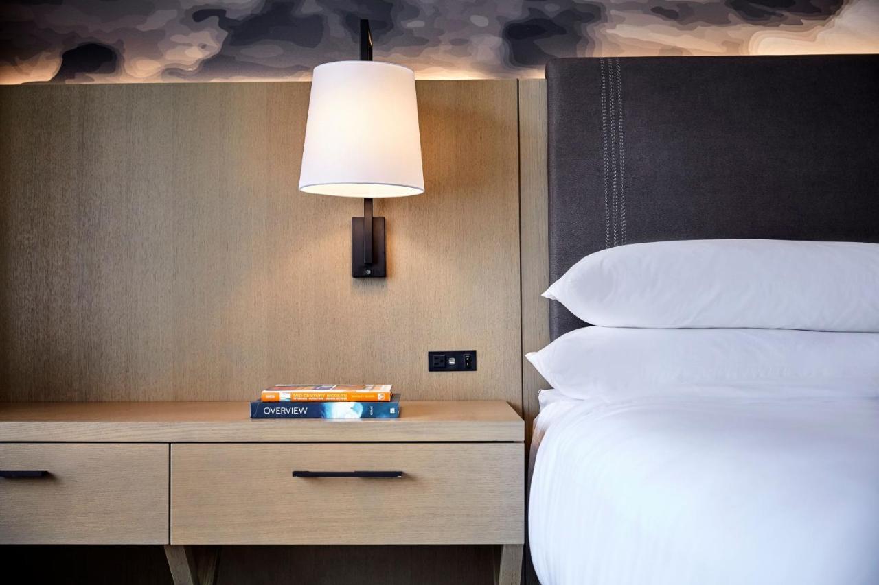Seattle Marriott Redmond Hotel Екстериор снимка