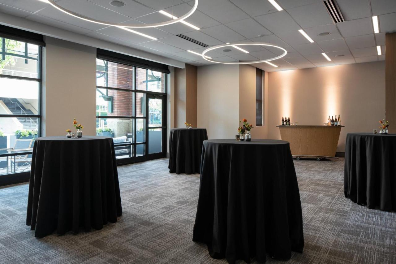 Seattle Marriott Redmond Hotel Екстериор снимка