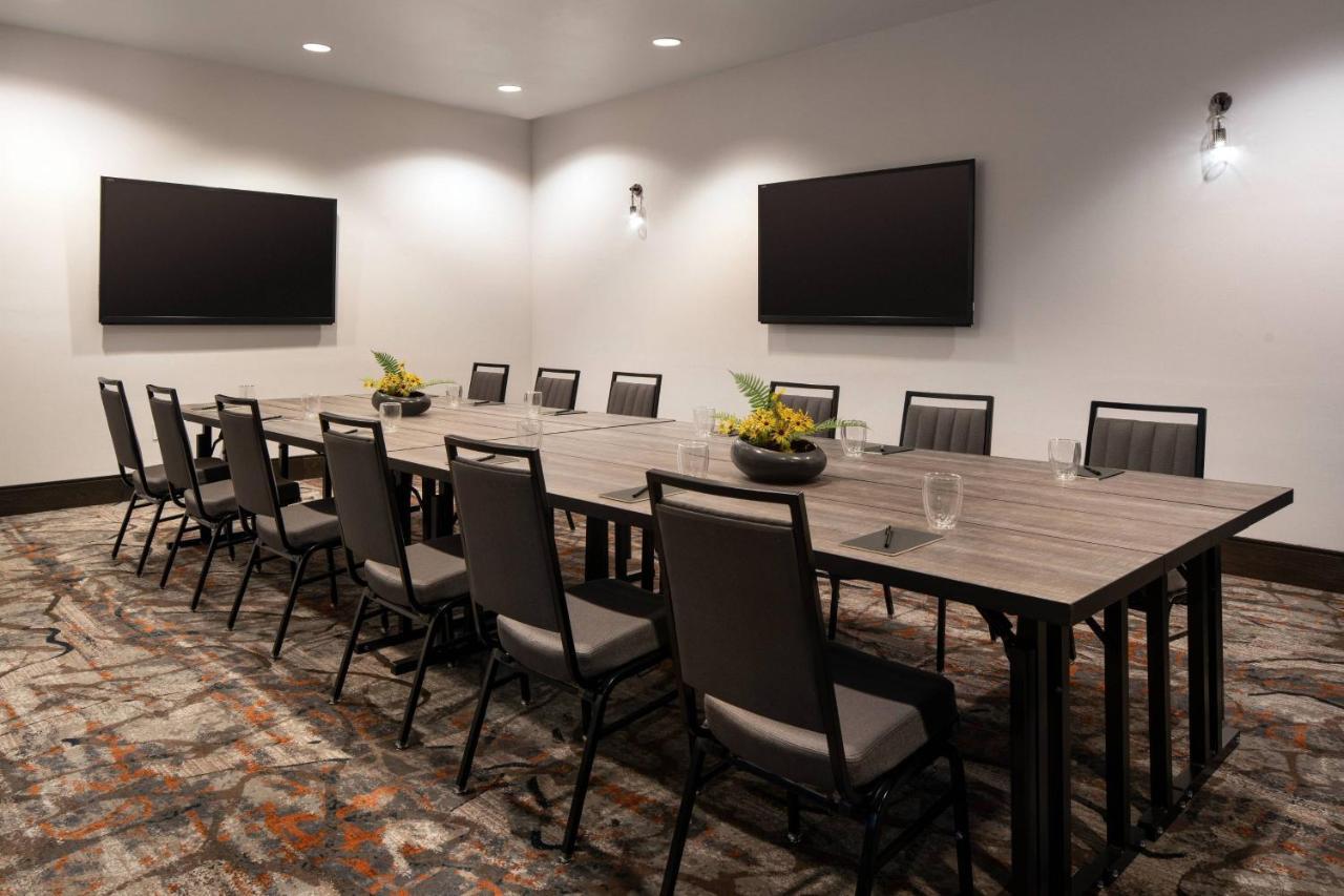 Seattle Marriott Redmond Hotel Екстериор снимка